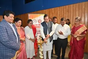 Shri Shripad Yeso Naik, Union Minister of Renewable Energy lighting lamp at Rope Skipping National Championship